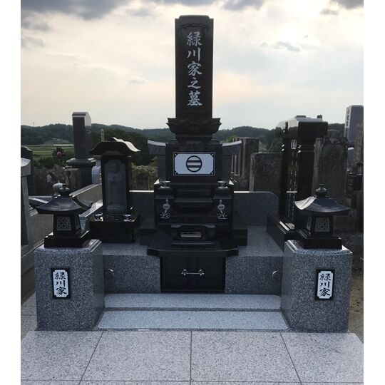 お墓